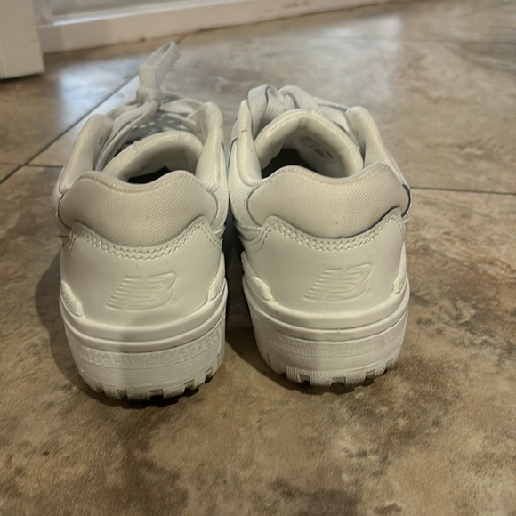 New balance 550 size 5.5 - Picture 4 of 8